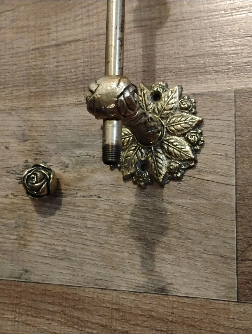 Brass Toilet Tissue Holder Rack